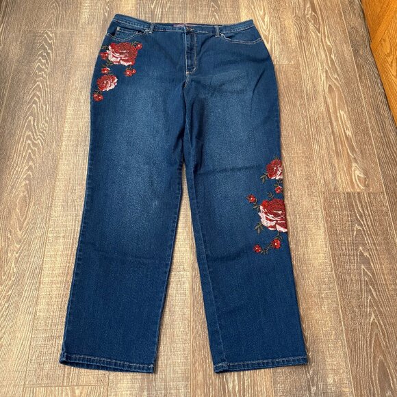 Gloria Vanderbilt Amanda Embroidered Jeans – Size 18 - Picture 2 of 16